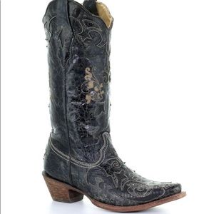Womens Corral Snip Toe Cowboy Boots